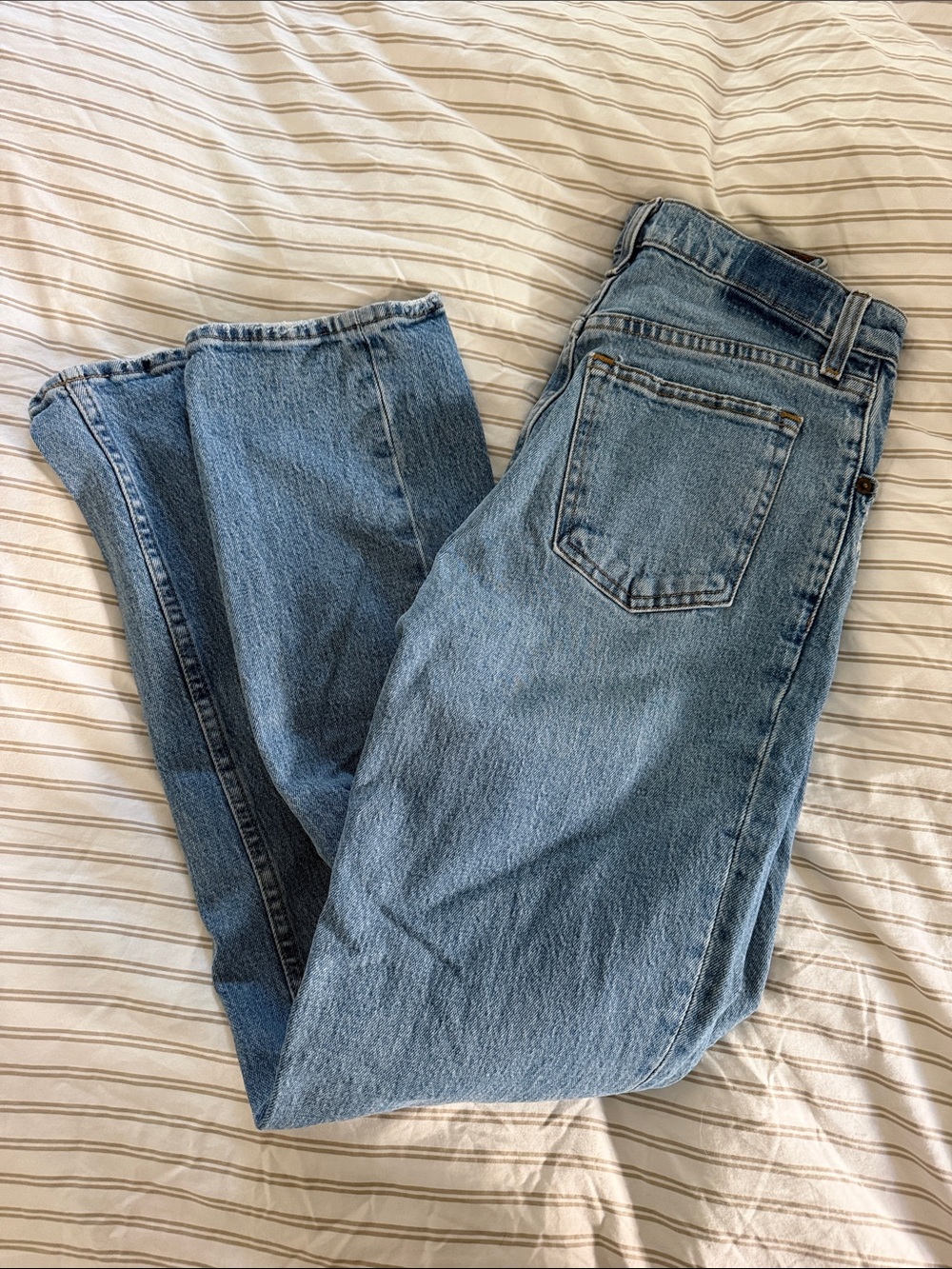 Abercrombie & Fitch 90s Straight Ultra High Rise Jeans
